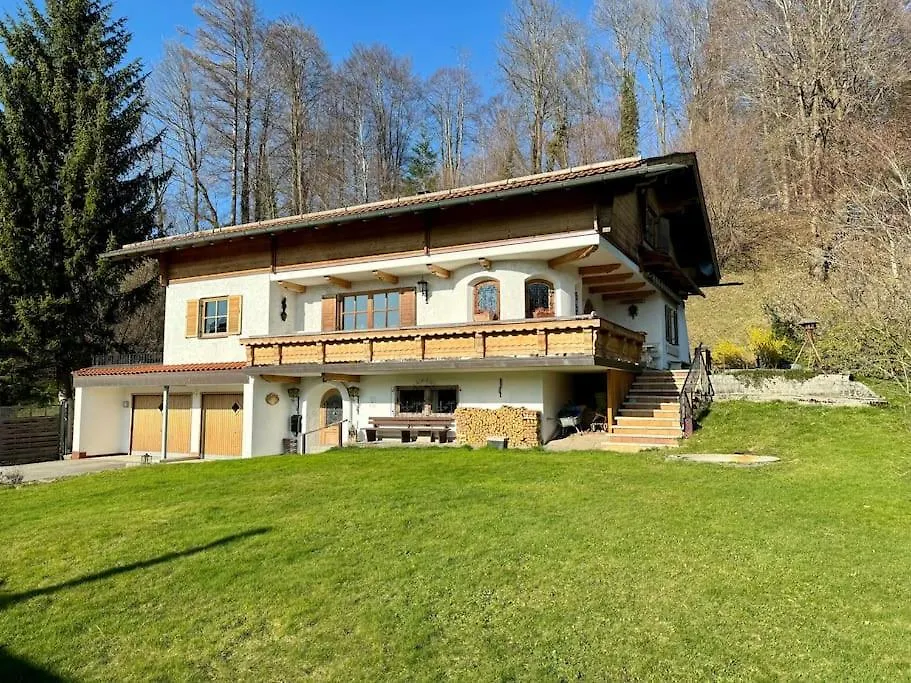 Romantisches Alpenchalet - Mit Sauna Und Kamin - Ruhig Und Zentral Bad Tölz 0*,