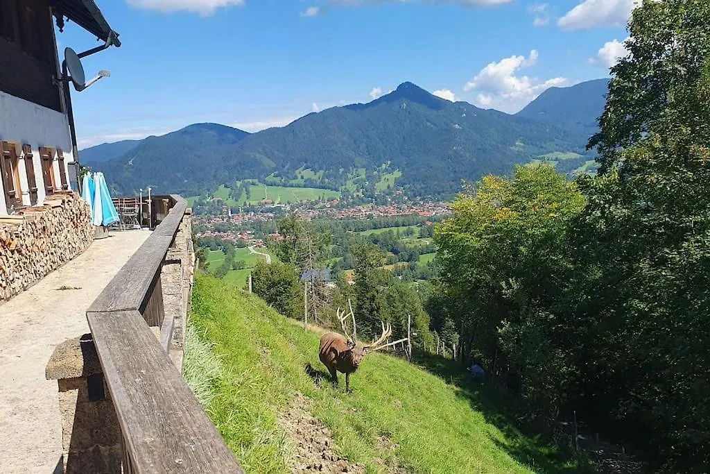Romantisches Alpenchalet - Mit Sauna Und Kamin - Ruhig Und Zentral Bad Tölz 0*,  Tyskland